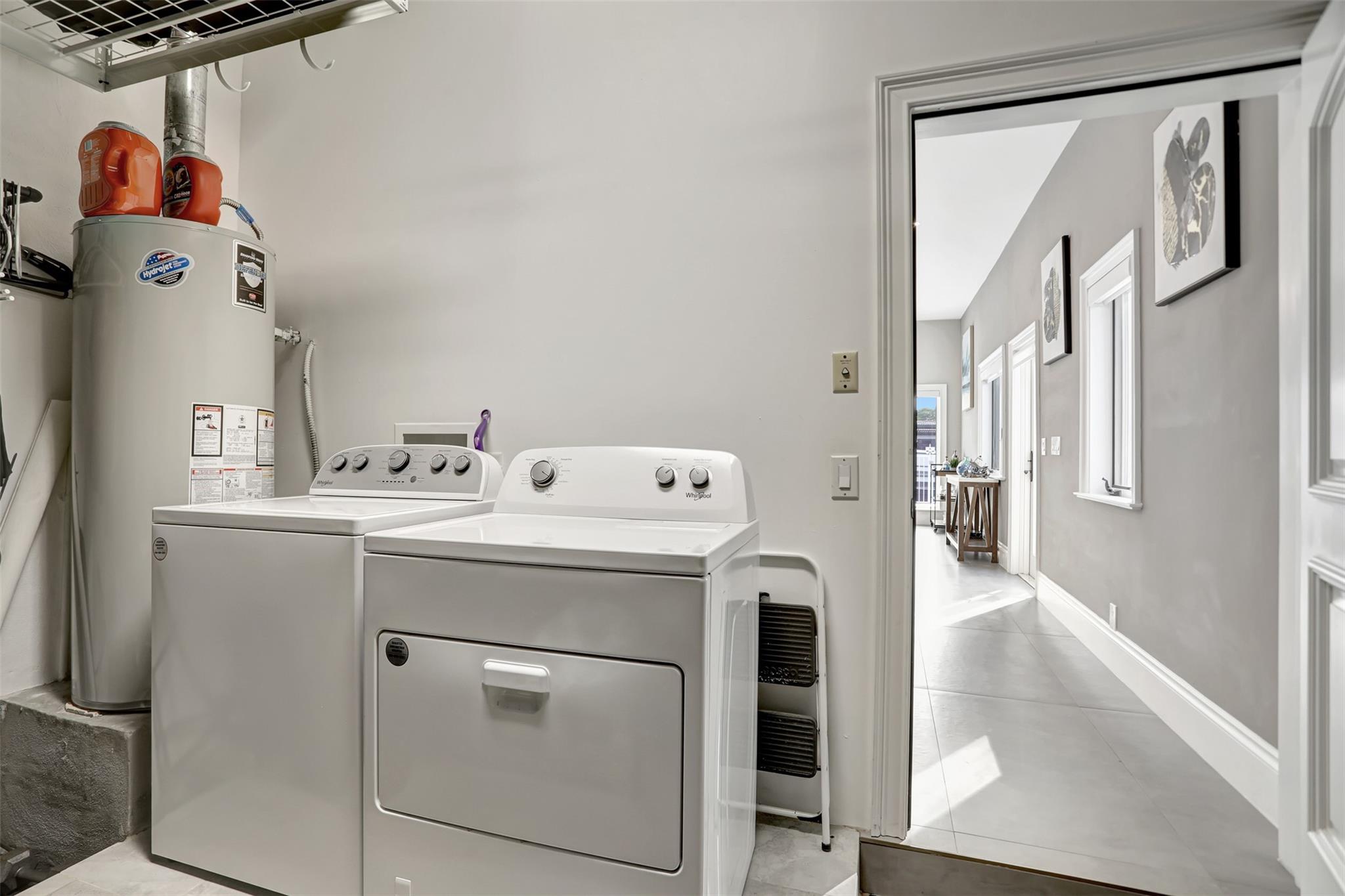 1304 MANDARIN ISLE