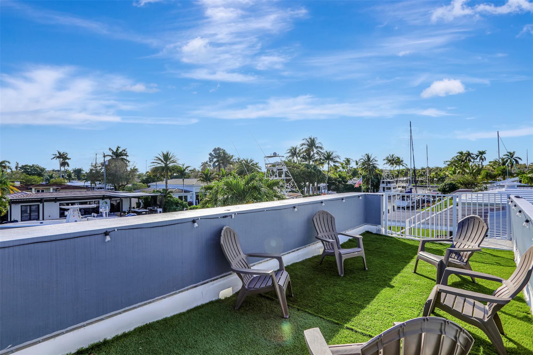 1304 MANDARIN ISLE