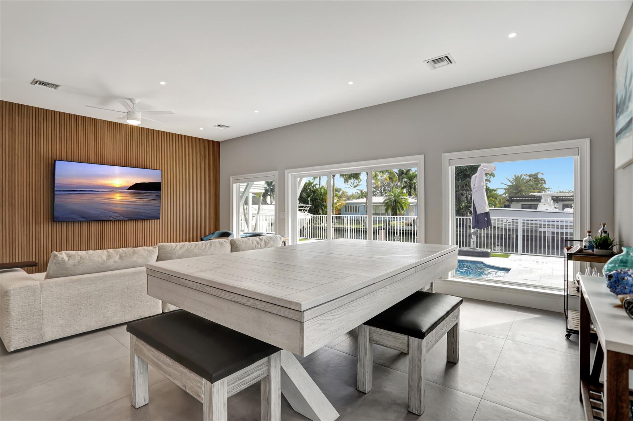 1304 MANDARIN ISLE