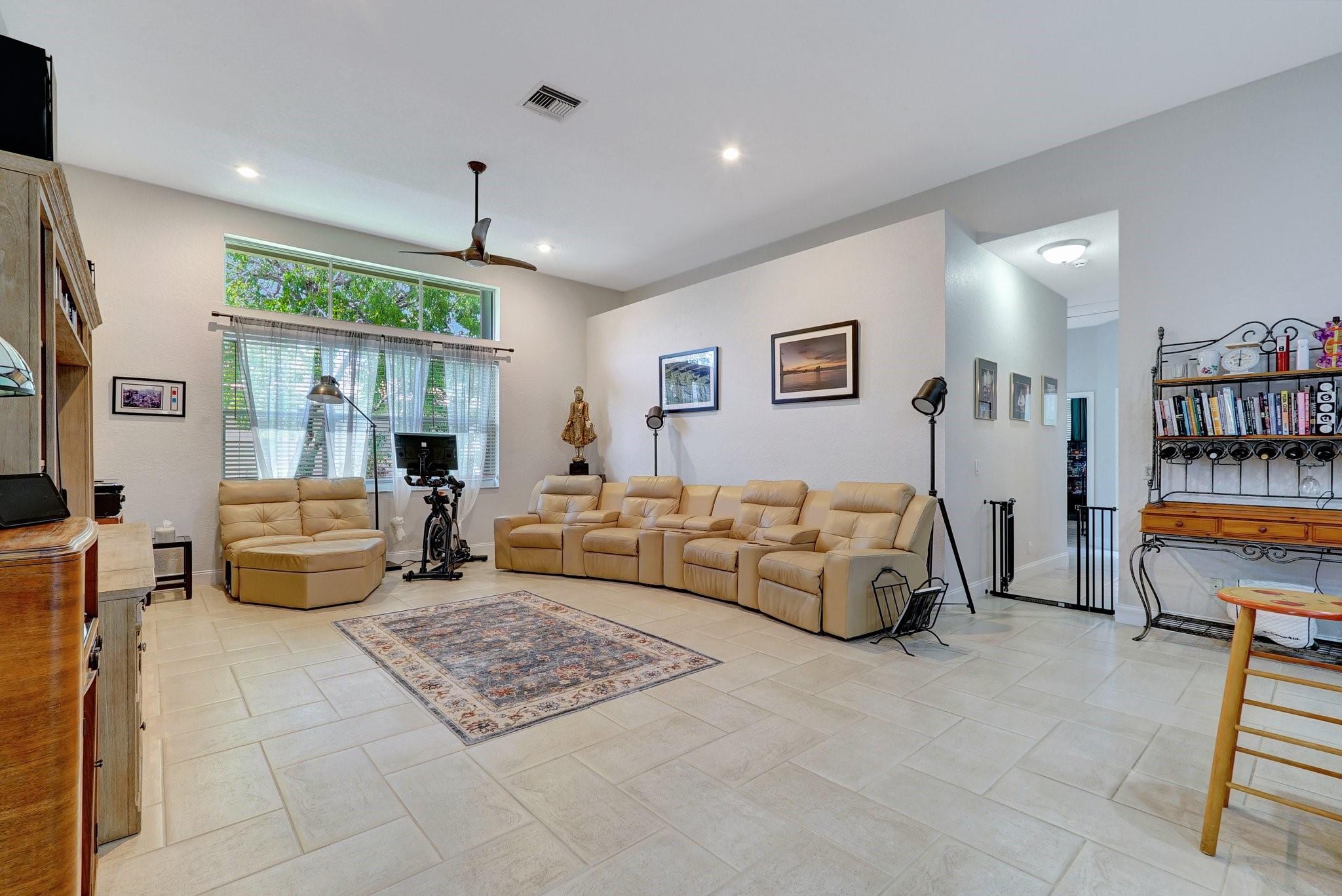 3740 NW 89th Way