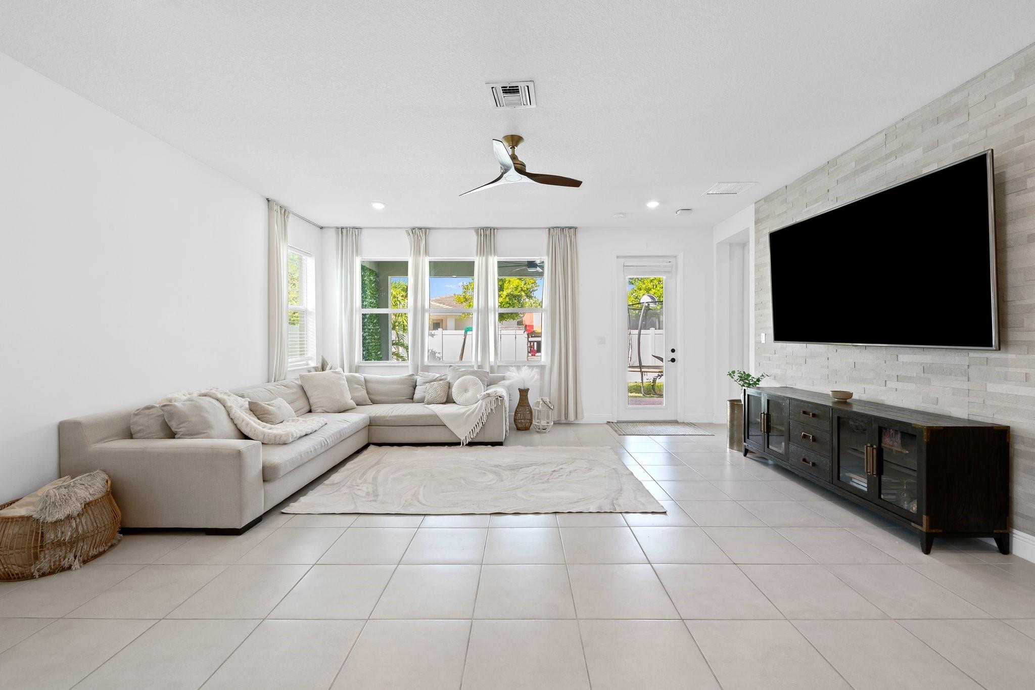 4165 Rosa Drive