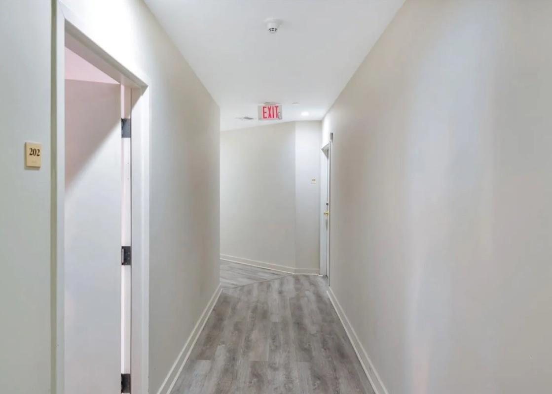 2129 Washington Ave 202