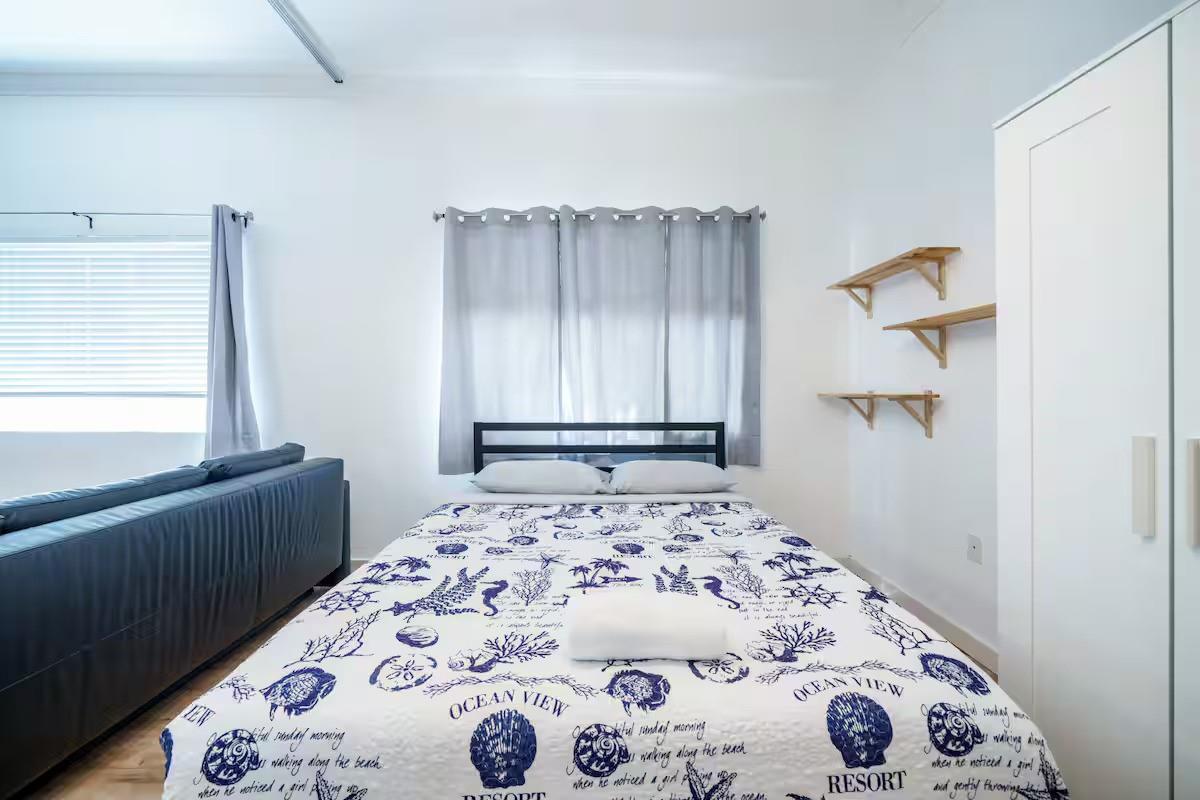 2129 Washington Ave 202