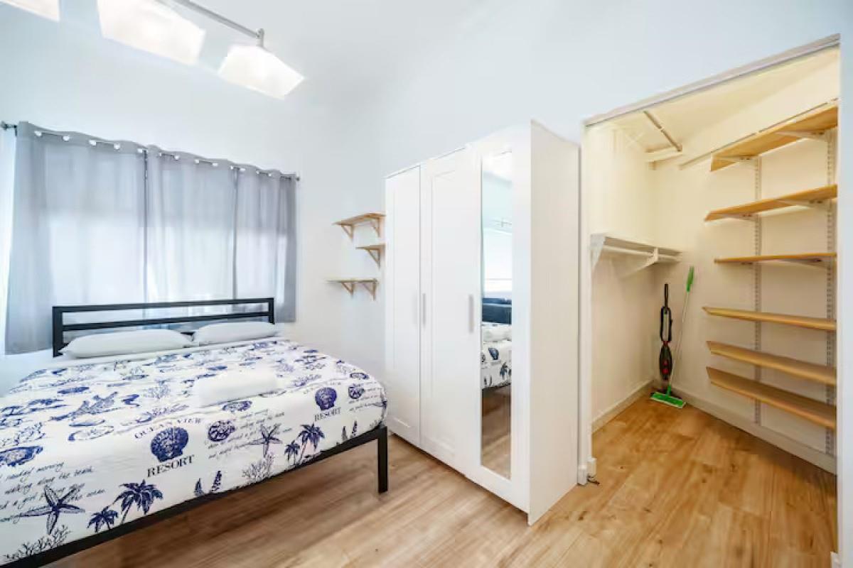 2129 Washington Ave 202