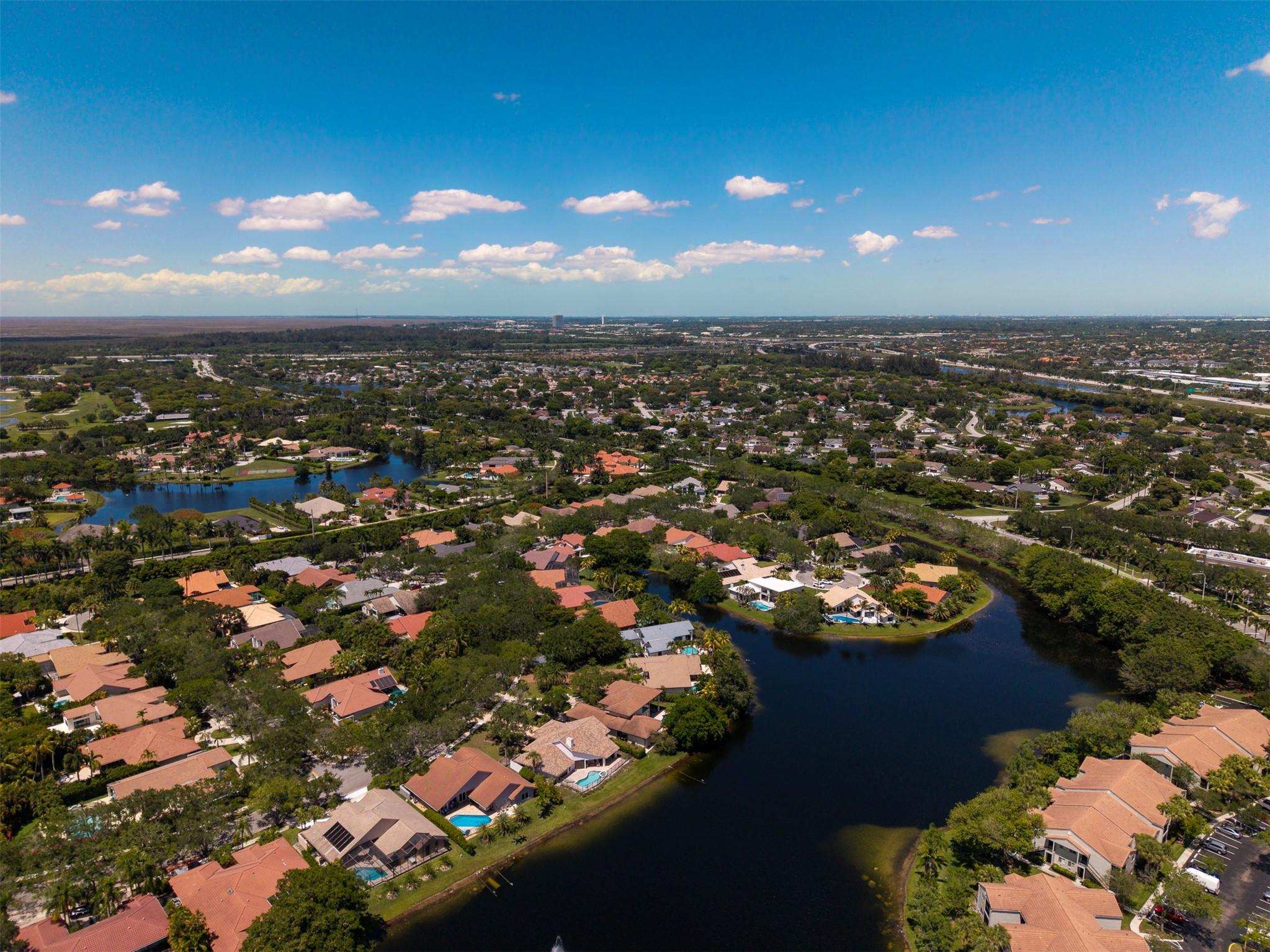 1119 Creekford Dr