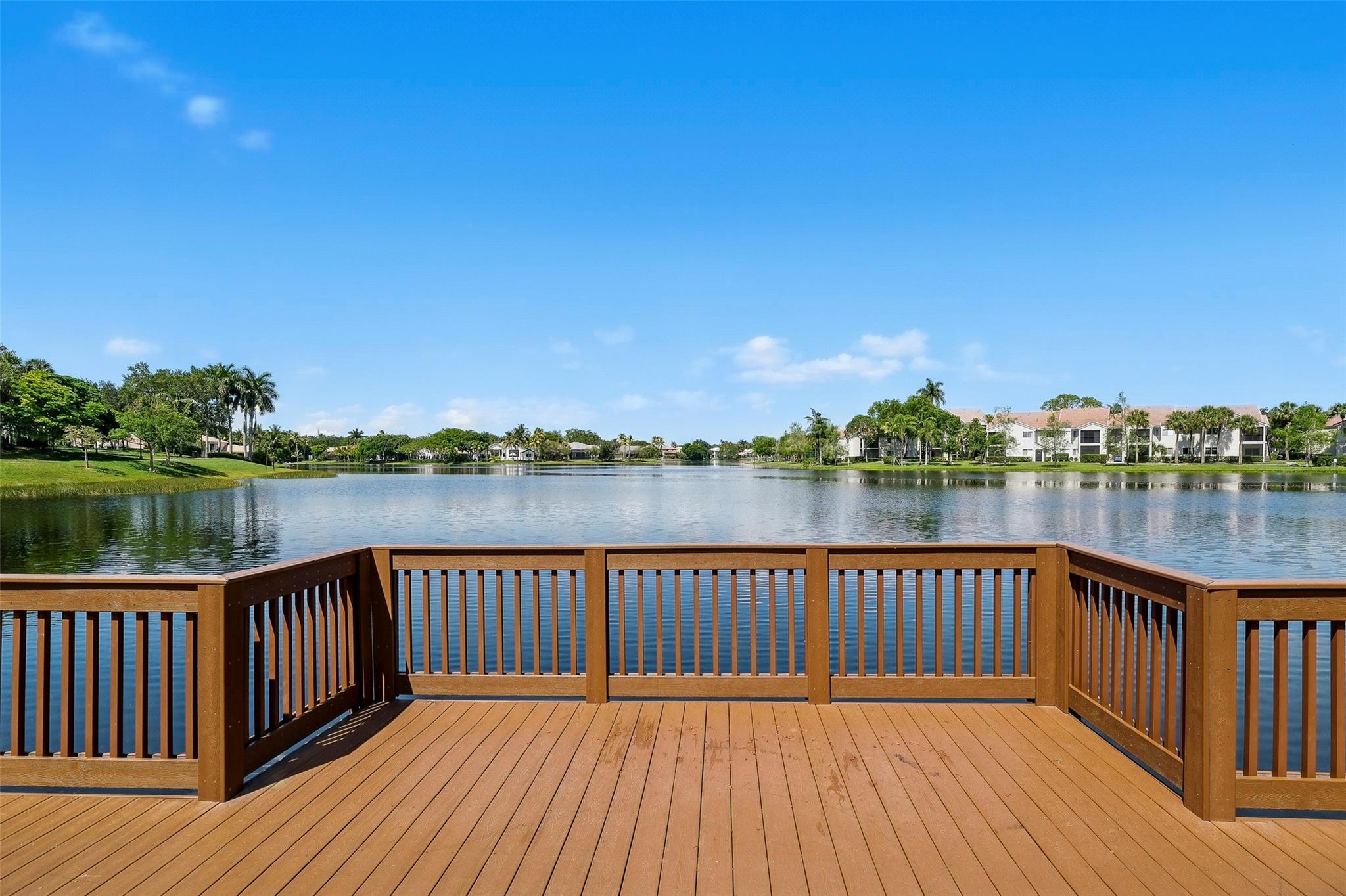 1119 Creekford Dr