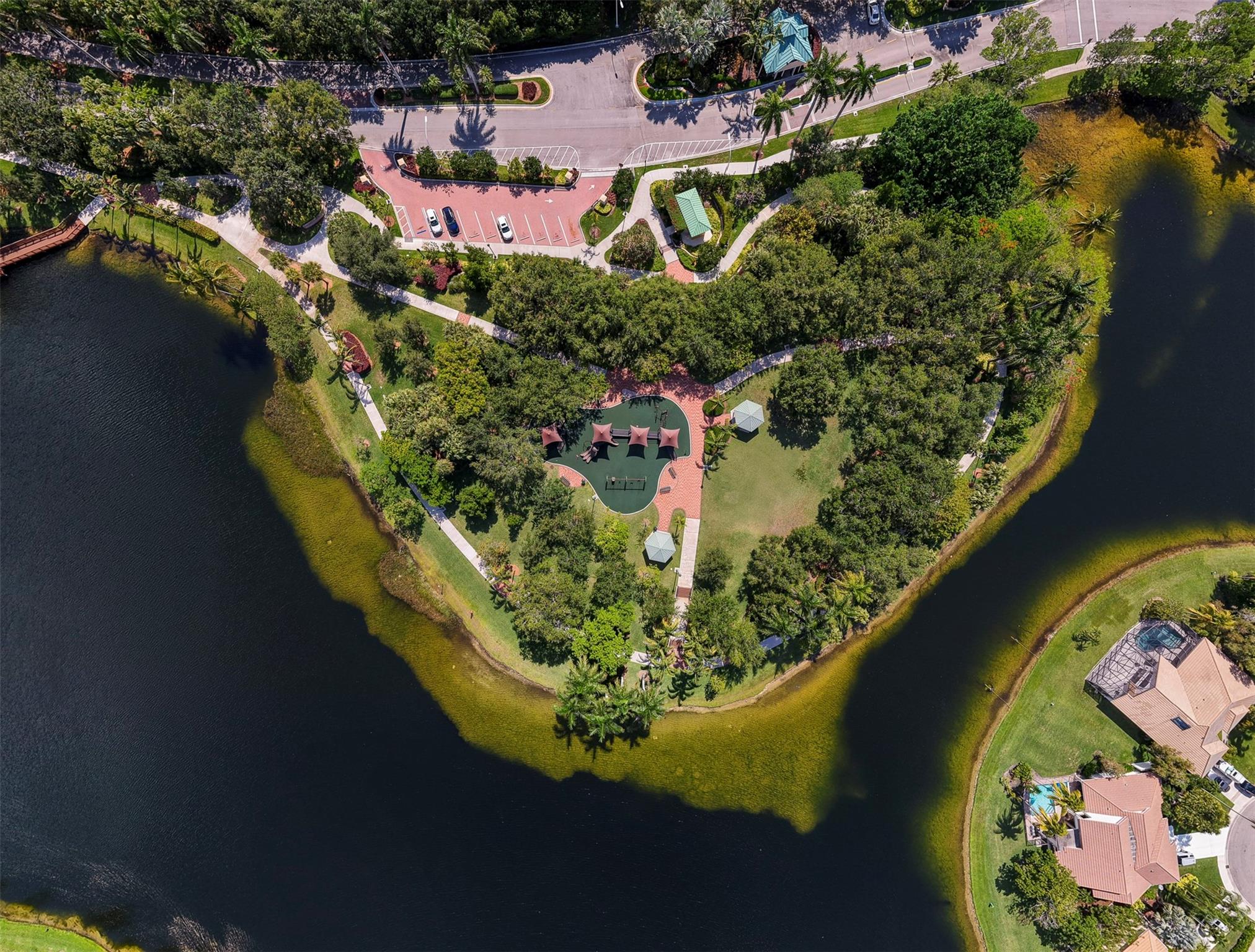 1119 Creekford Dr