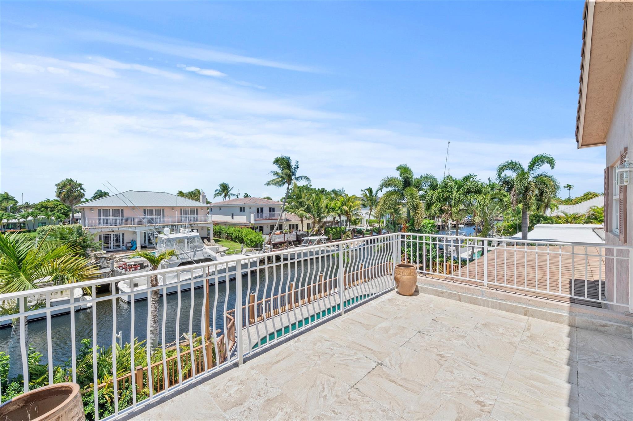 1317 Guava Isle
