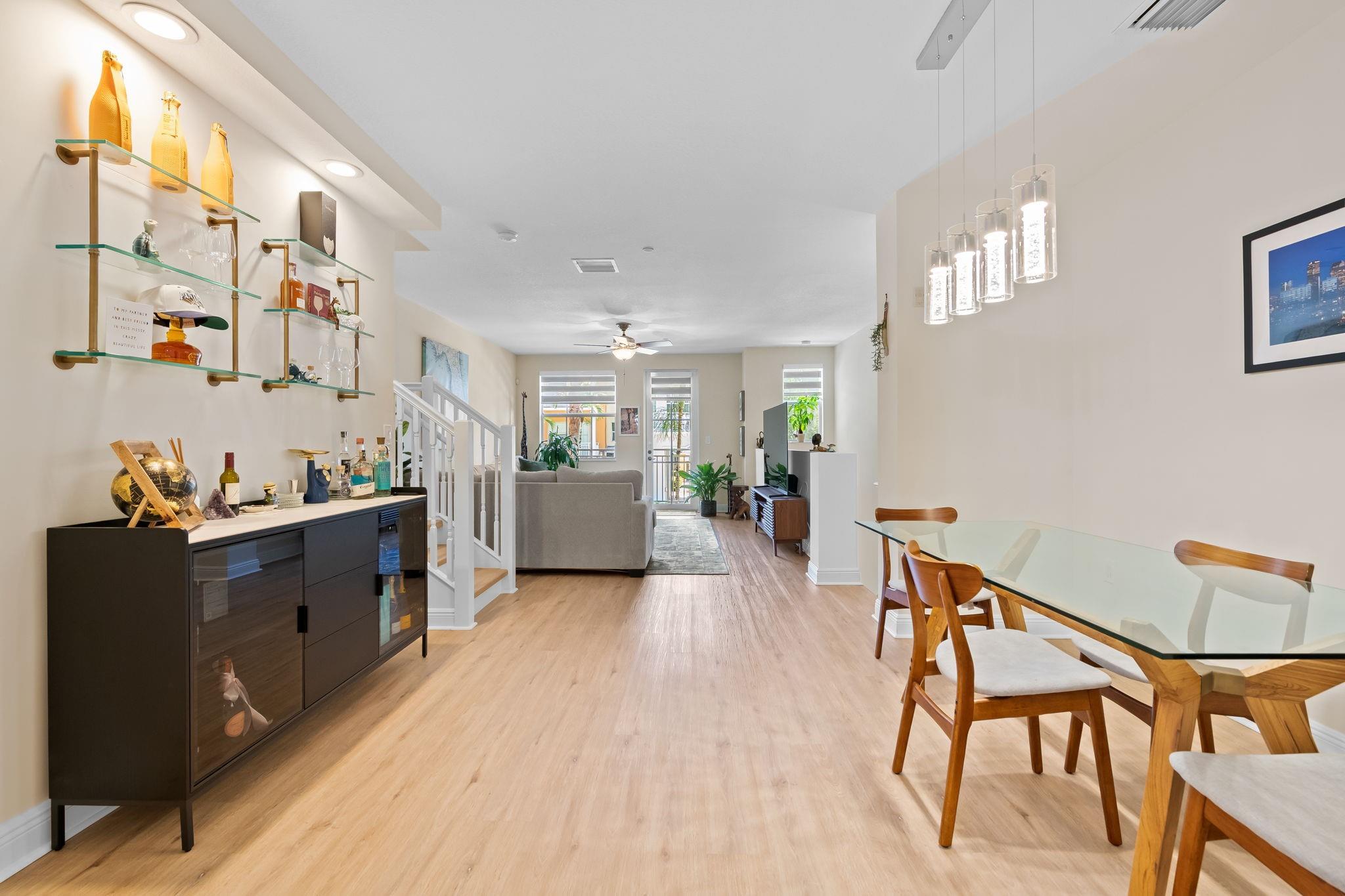 419 SW 13th Ter