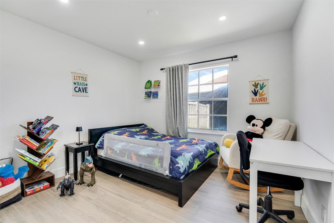 558 Slippery Rock Rd