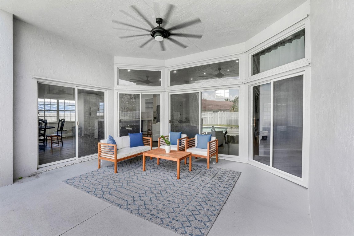 558 Slippery Rock Rd