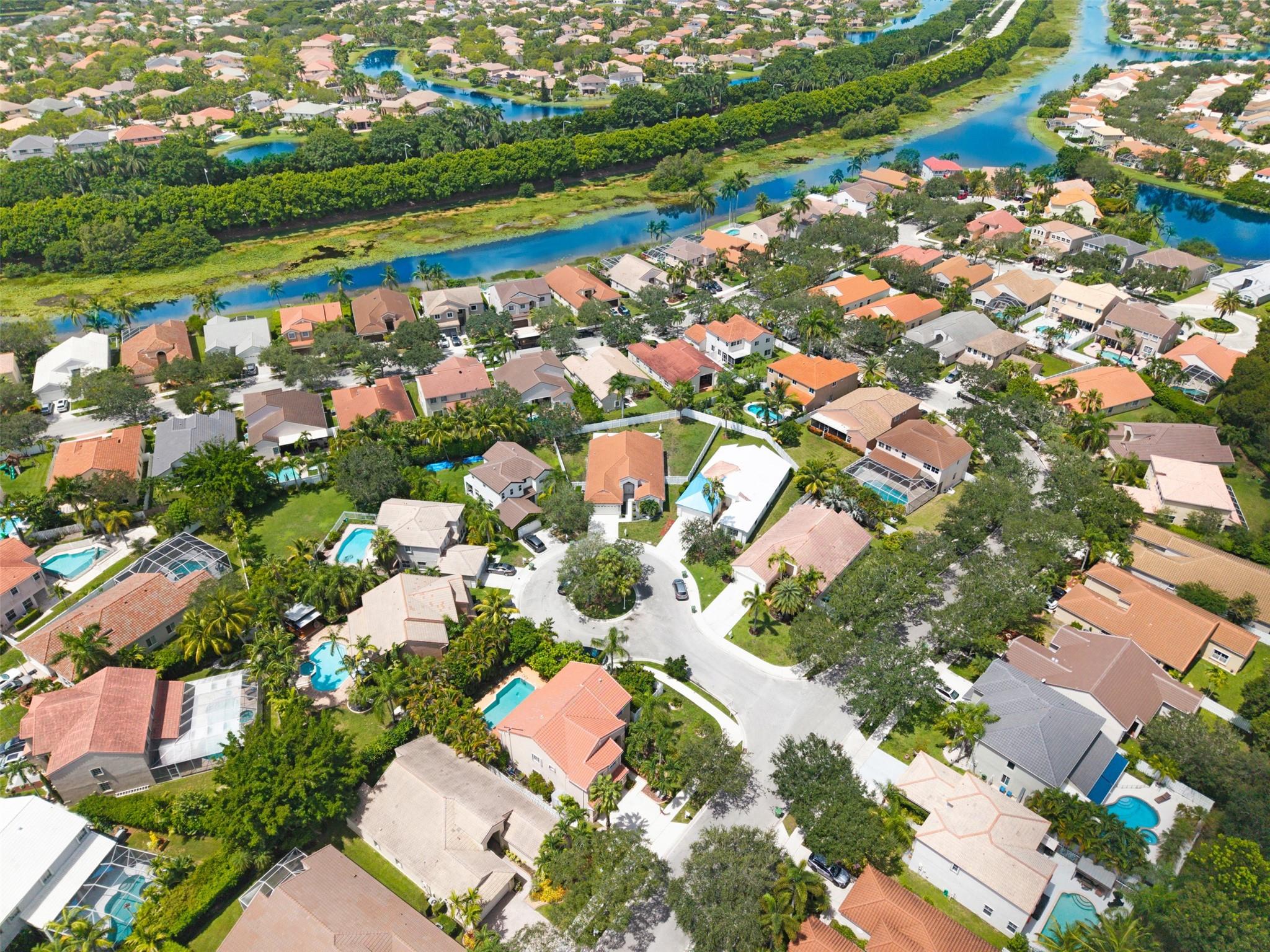 558 Slippery Rock Rd