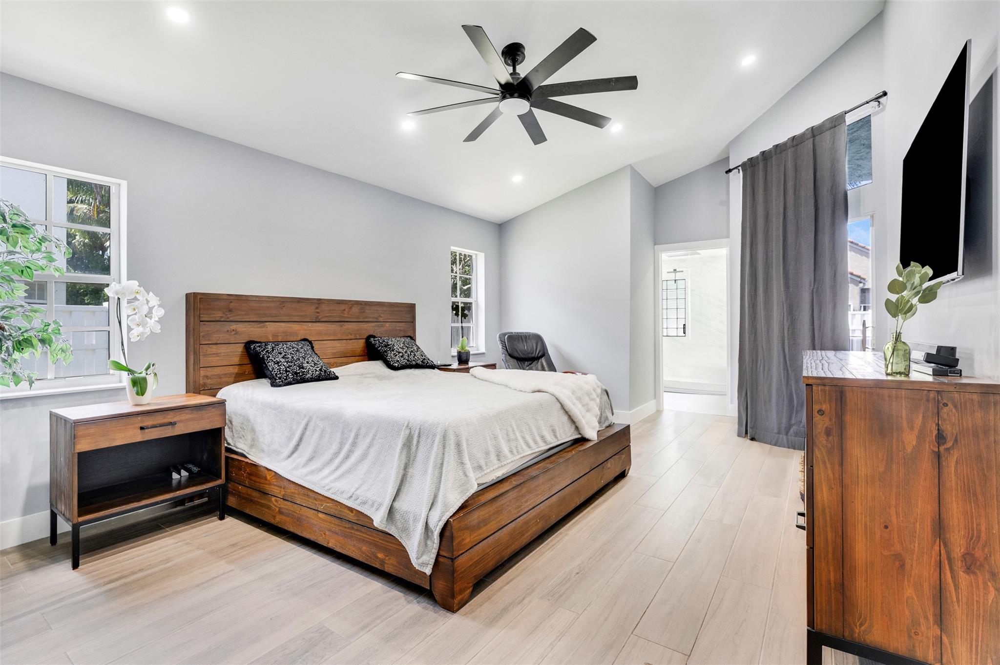 558 Slippery Rock Rd