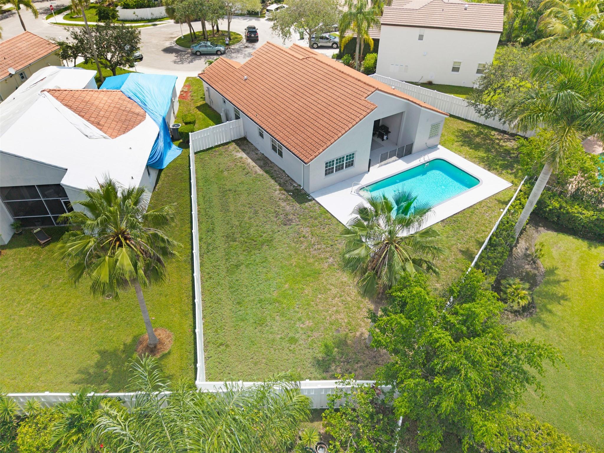 558 Slippery Rock Rd