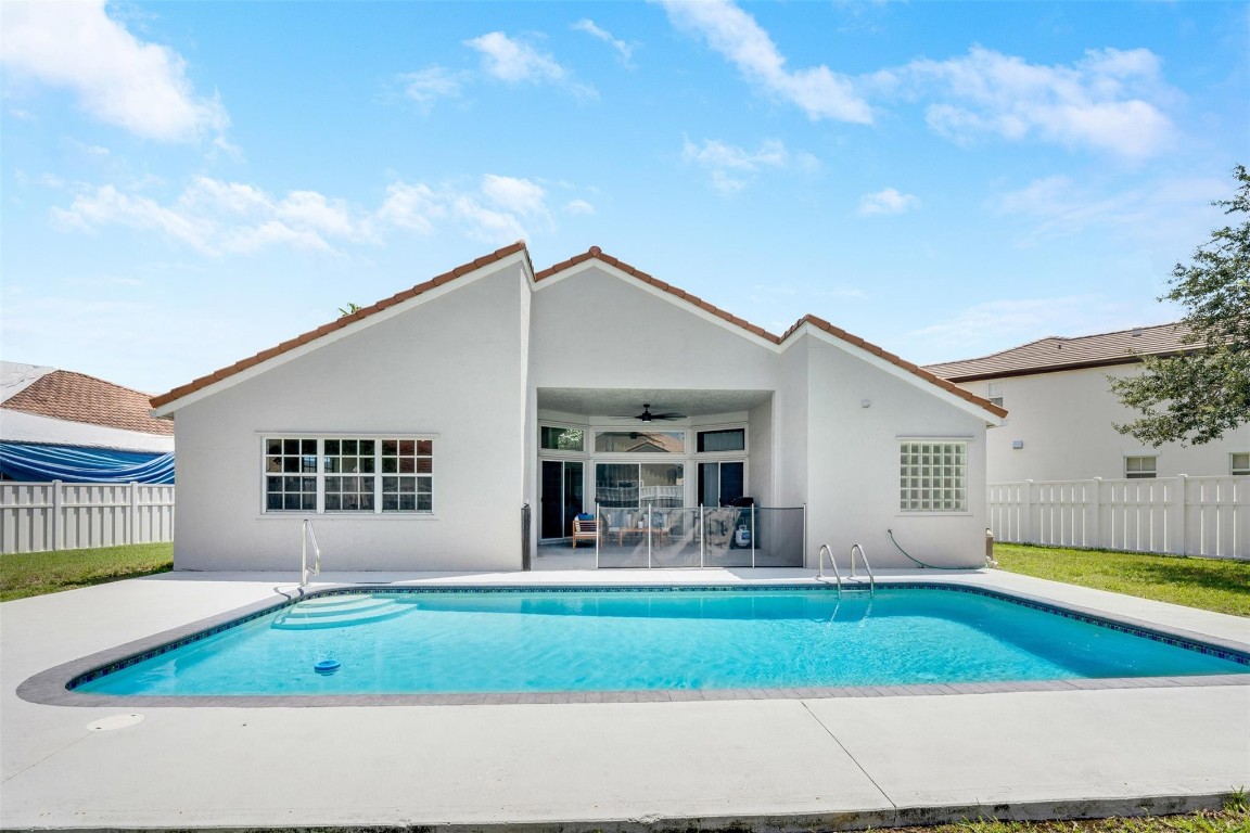 558 Slippery Rock Rd