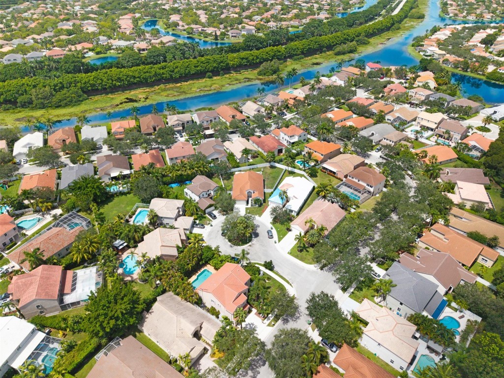 558 Slippery Rock Rd