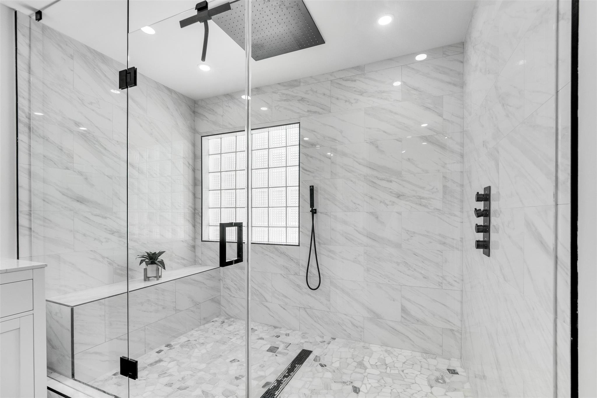 558 Slippery Rock Rd