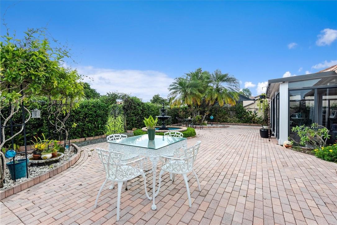 8680 Eagle Run Dr