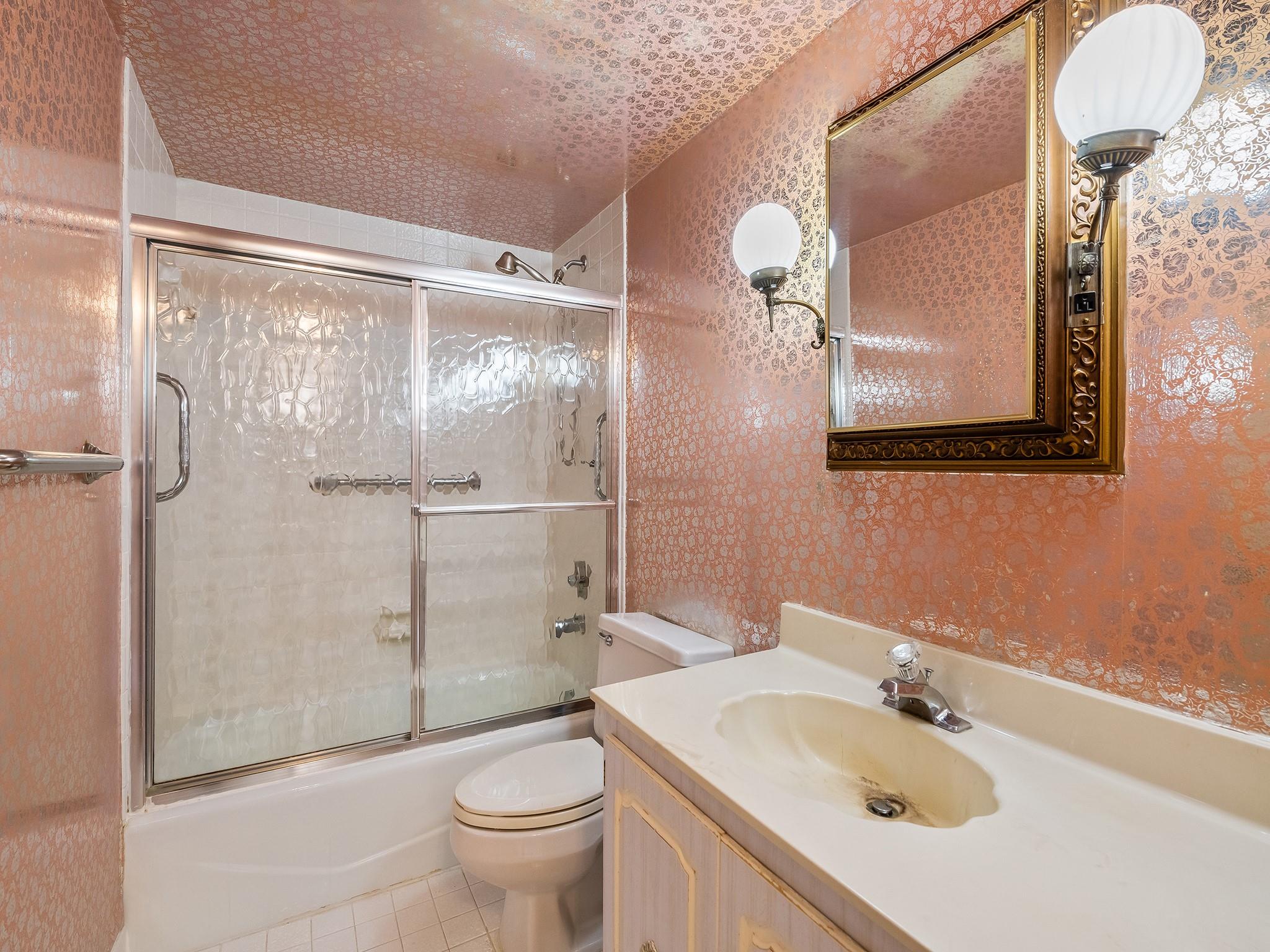 3930 Inverrary Blvd 606-D