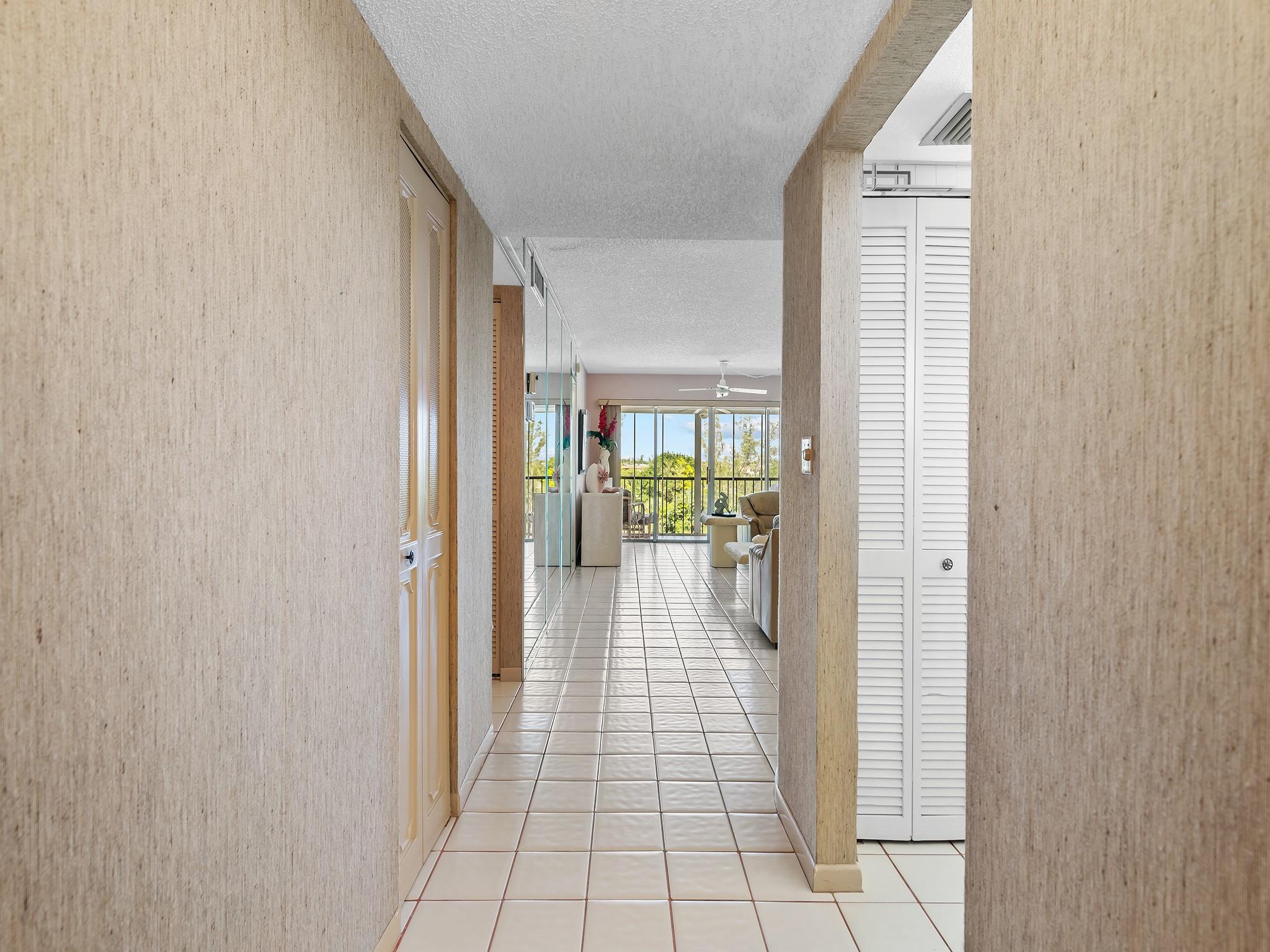 3930 Inverrary Blvd 606-D