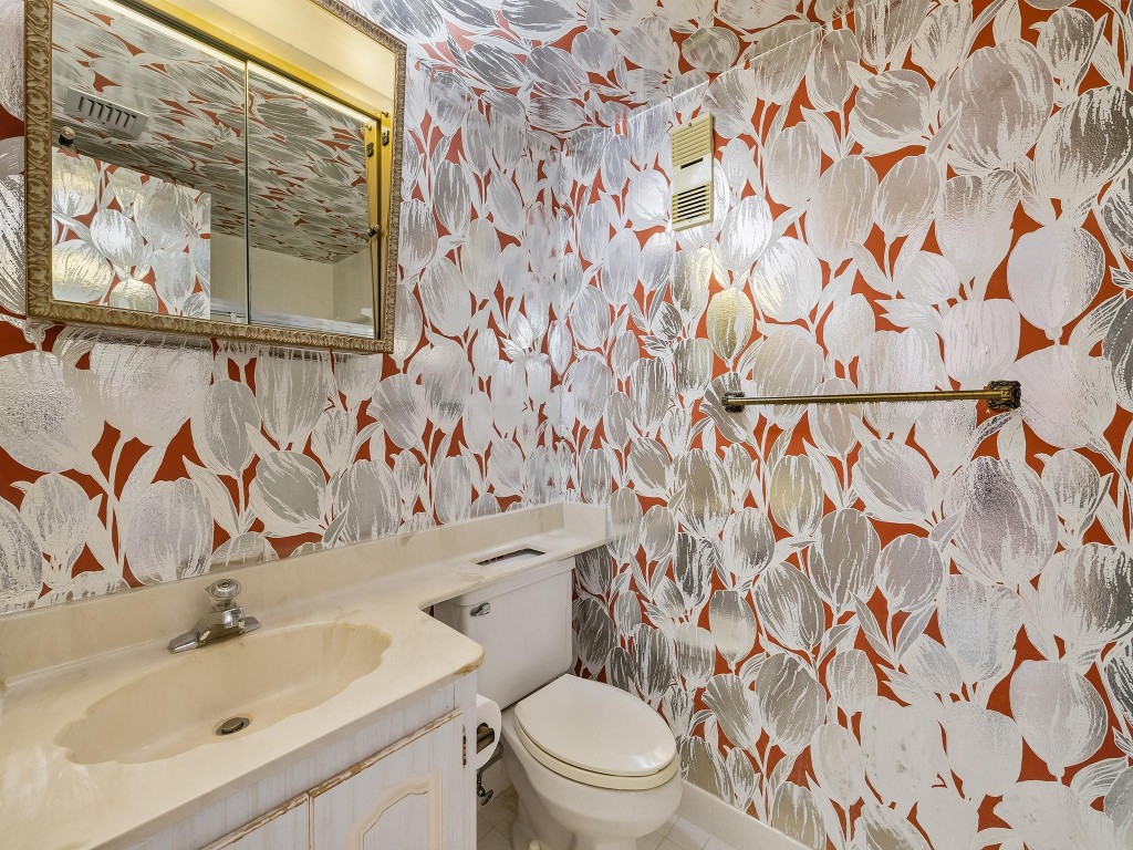 3930 Inverrary Blvd 606-D