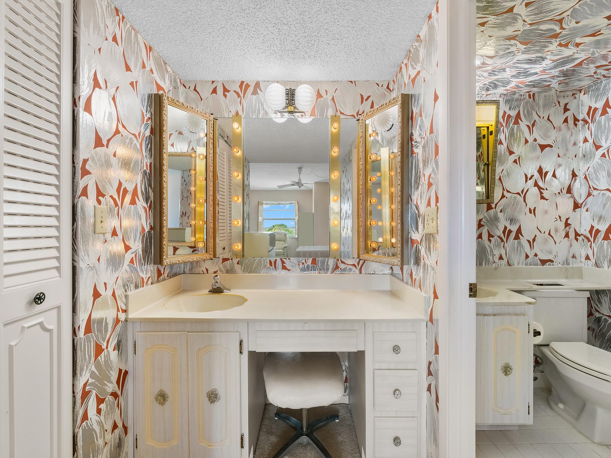 3930 Inverrary Blvd 606-D