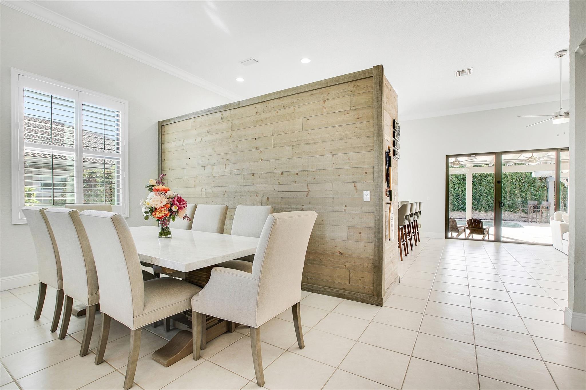 10918 NW 56th Court