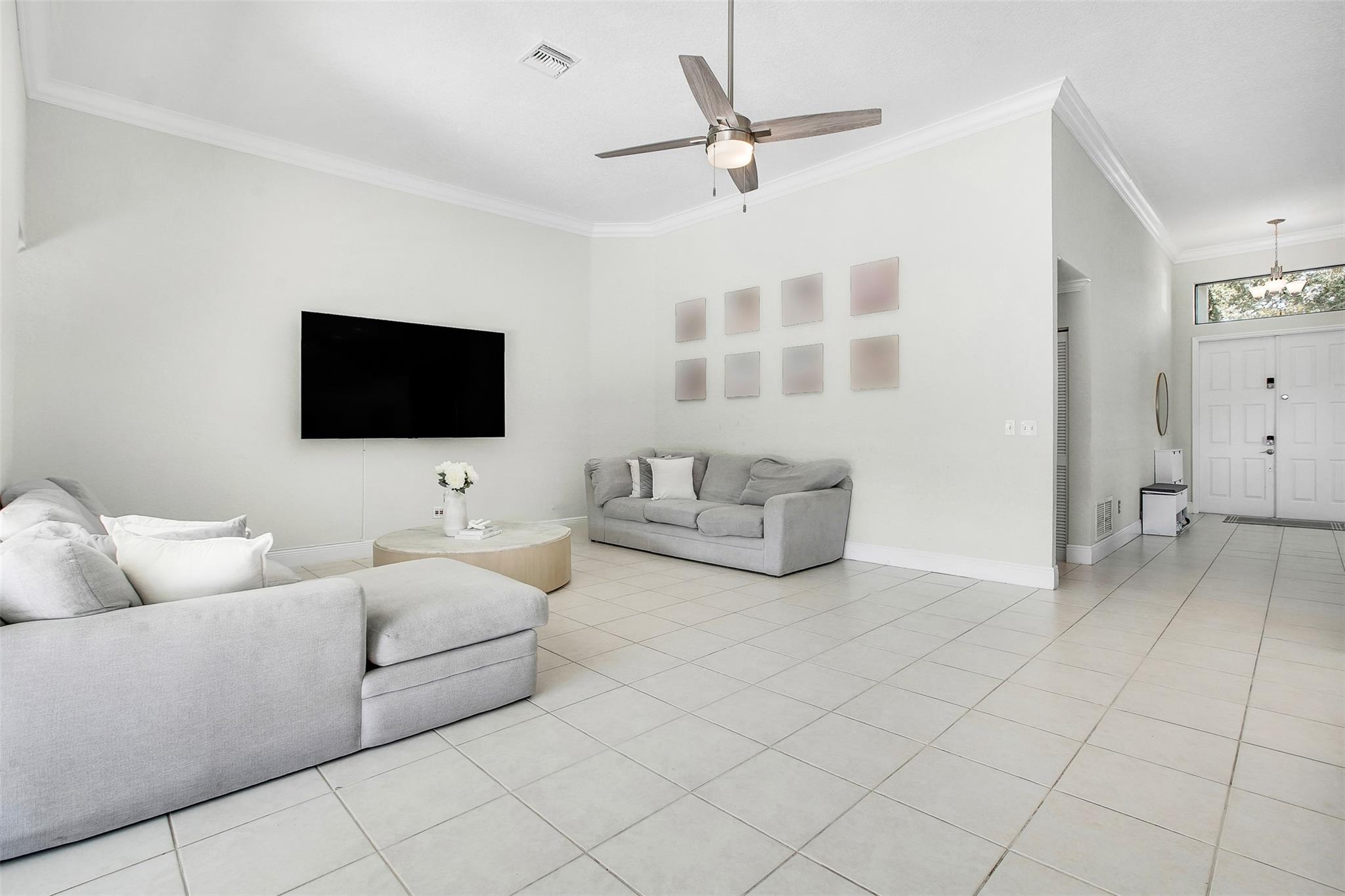 10918 NW 56th Court