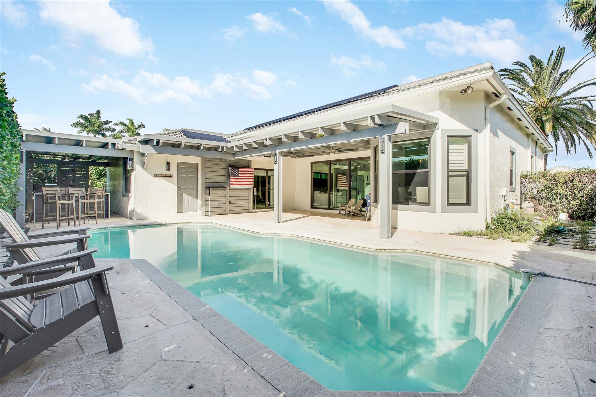 10918 NW 56th Court