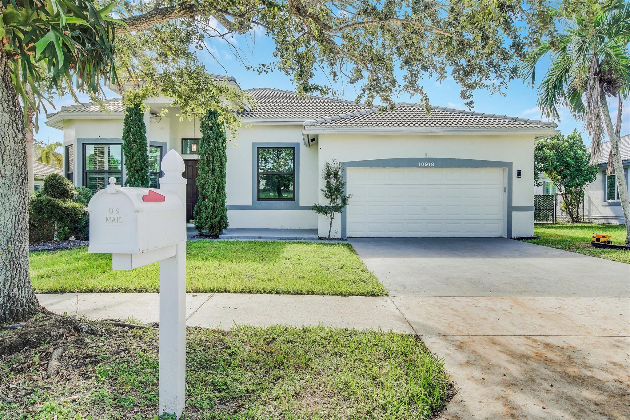 10918 NW 56th Court