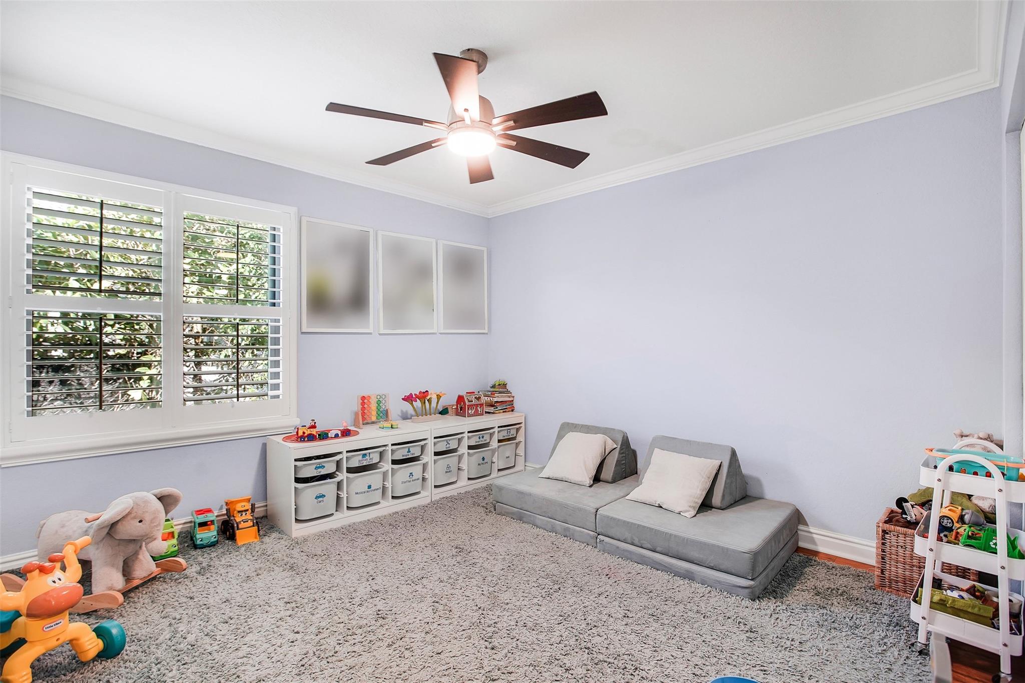 10918 NW 56th Court