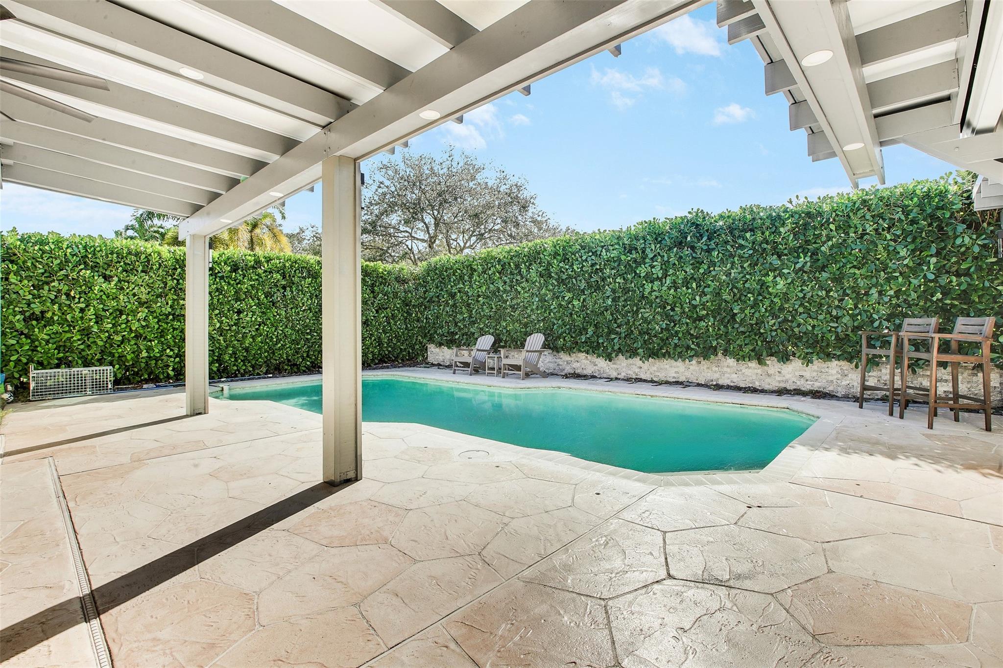 10918 NW 56th Court
