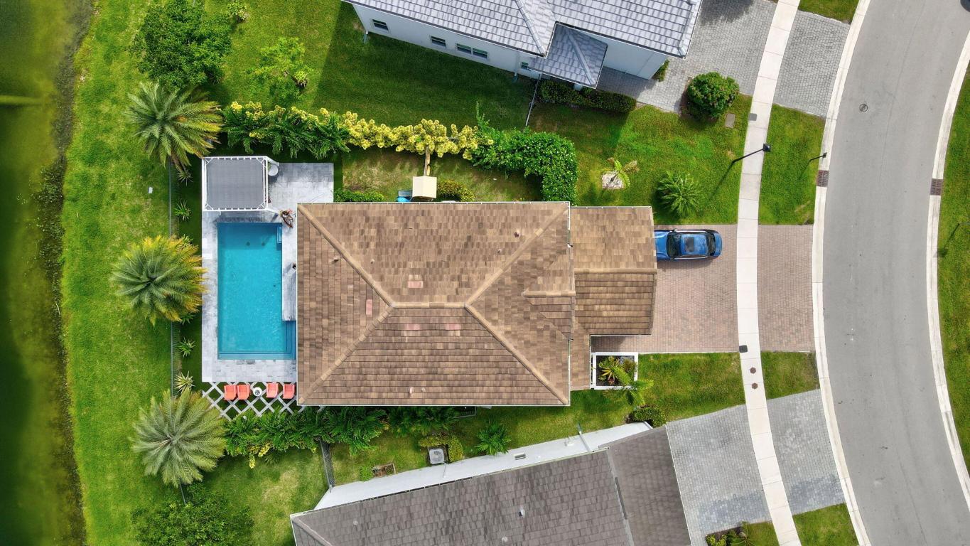 990 Veleiros Boulevard