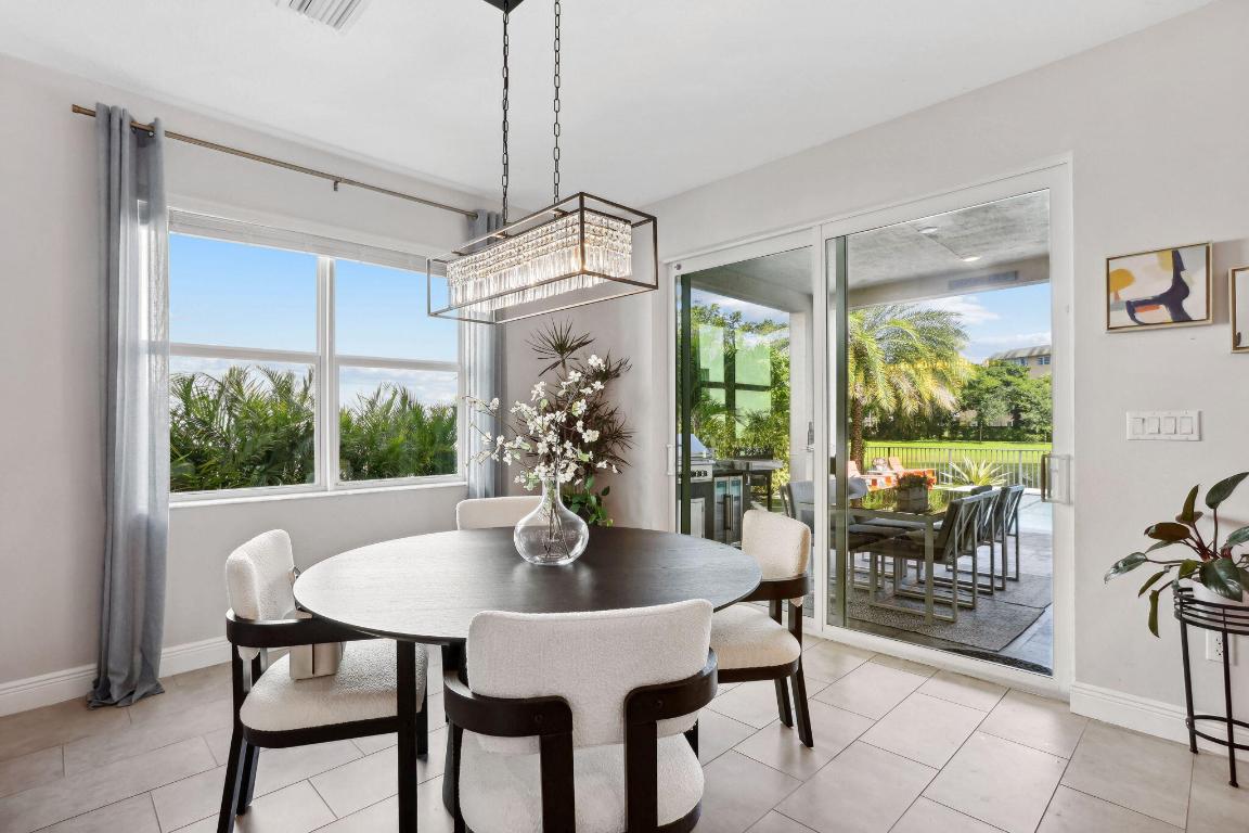 990 Veleiros Boulevard