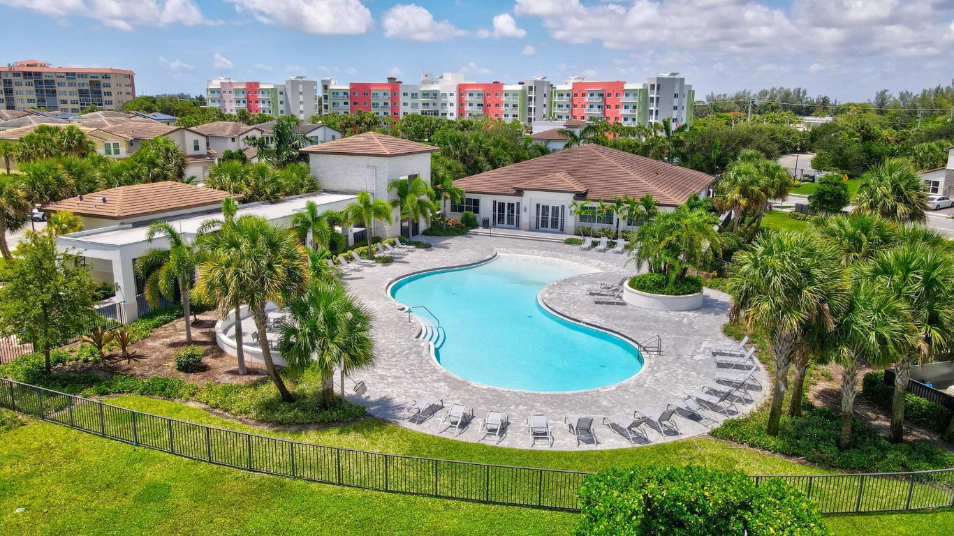 990 Veleiros Boulevard