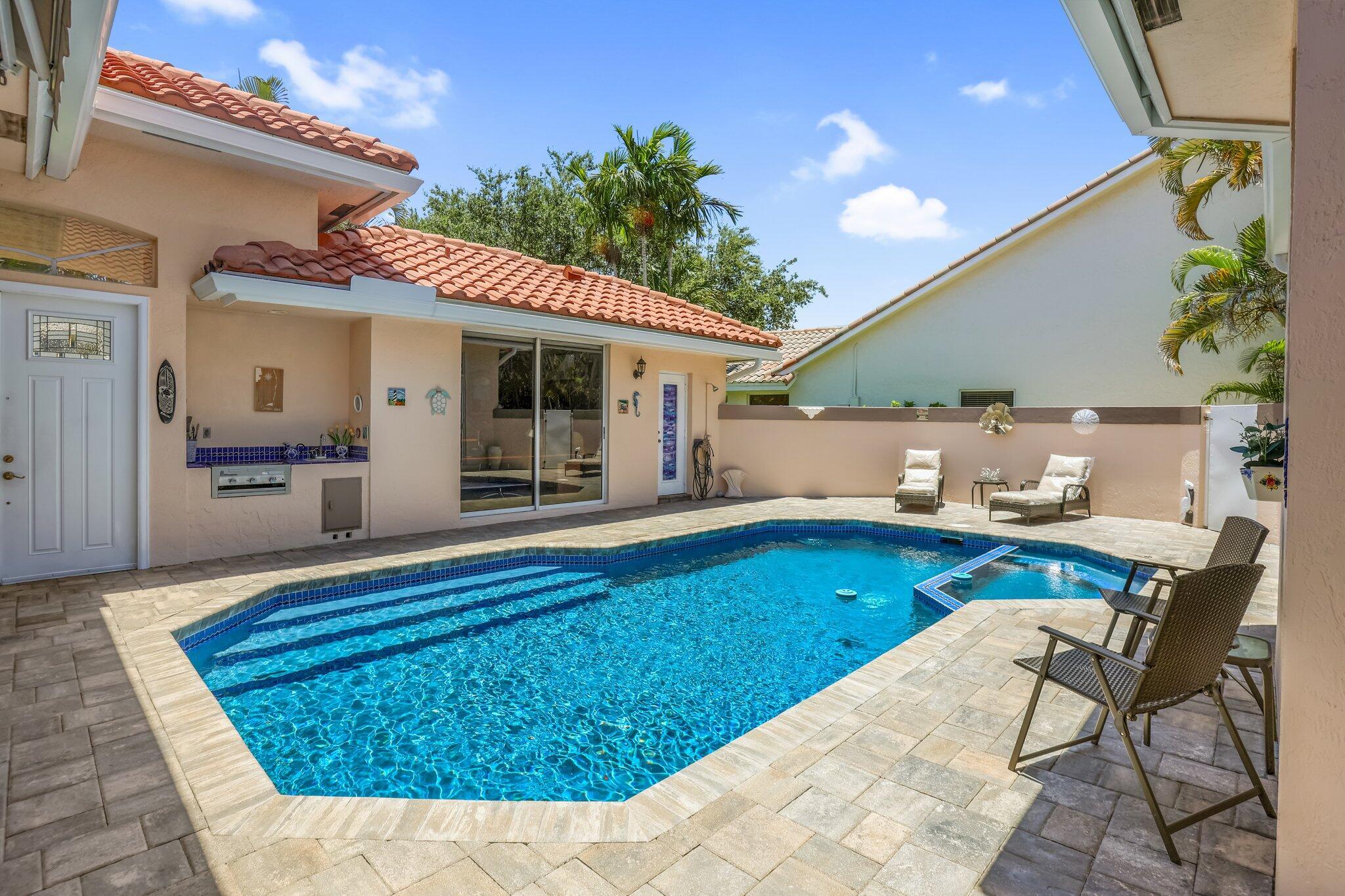 6154 Vista Linda Lane