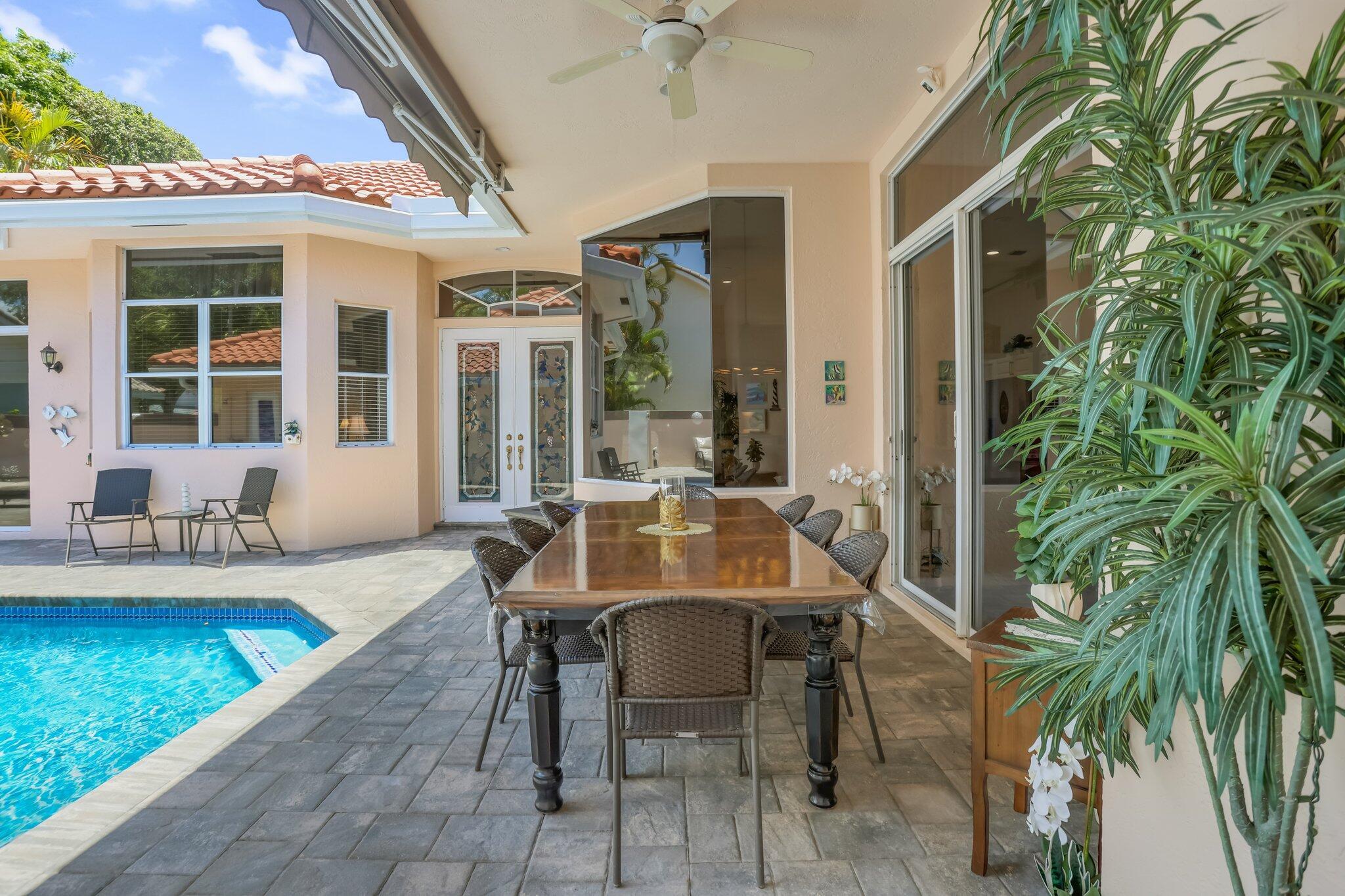 6154 Vista Linda Lane