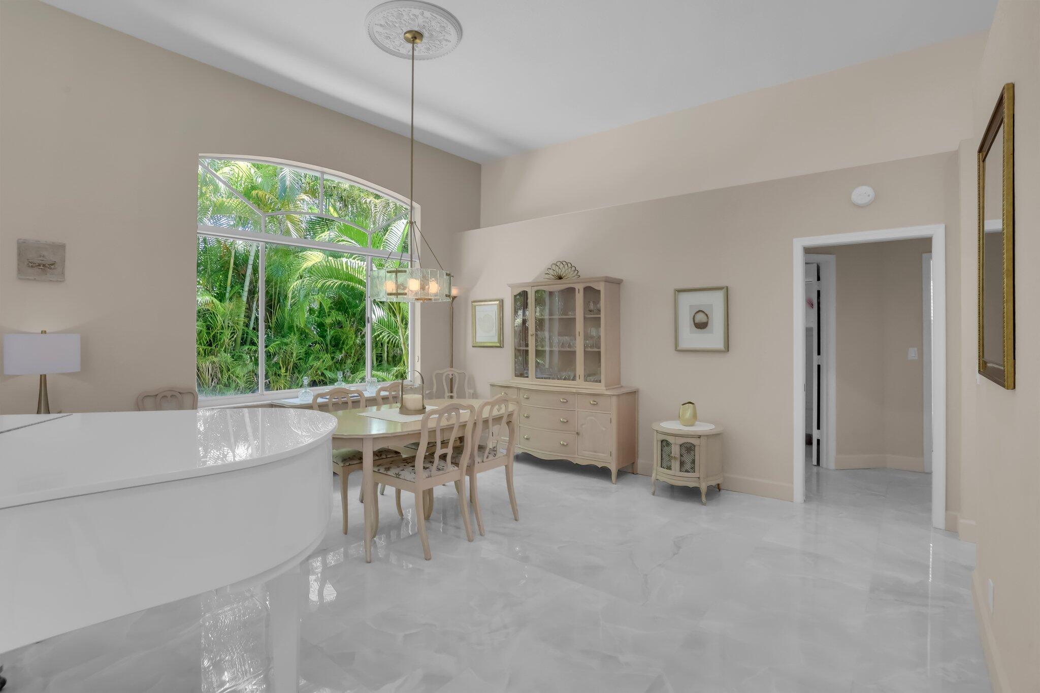 6154 Vista Linda Lane