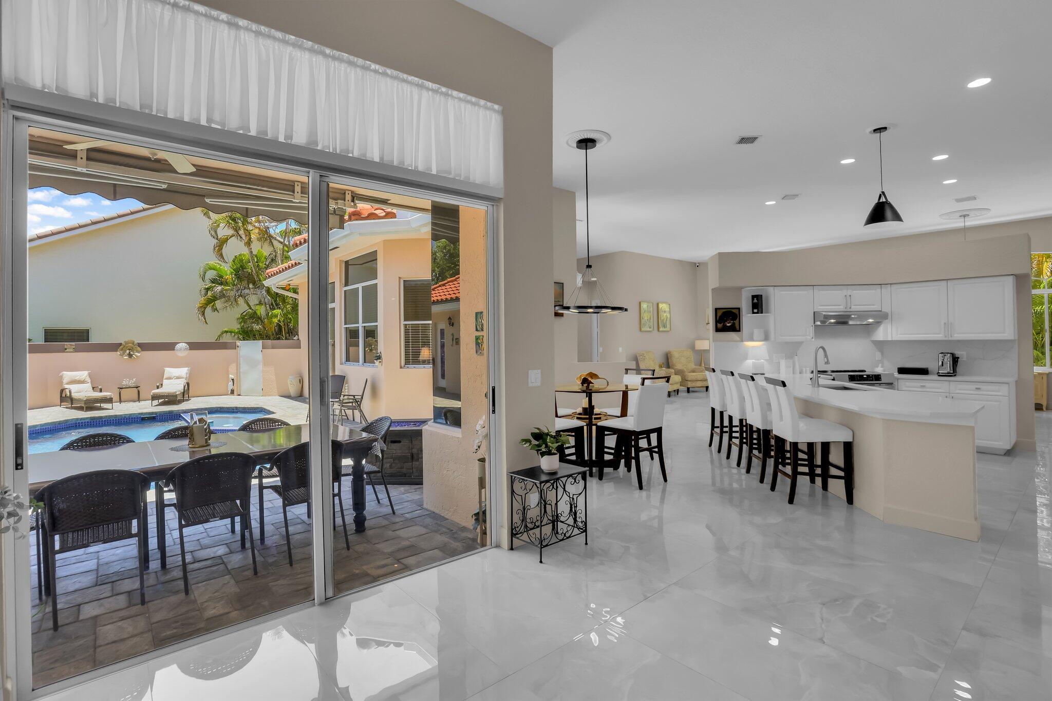 6154 Vista Linda Lane