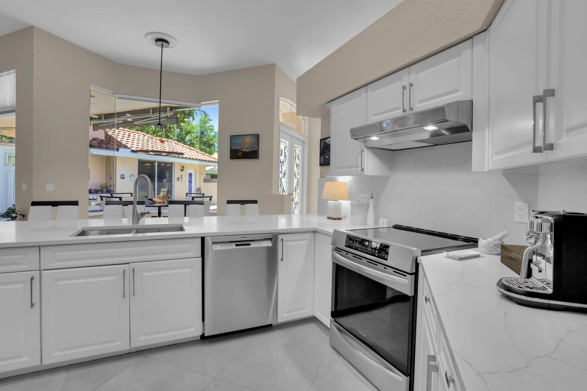 6154 Vista Linda Lane