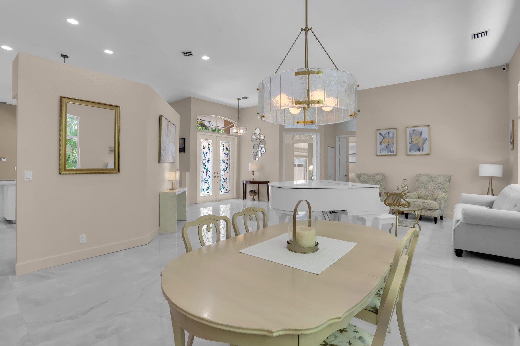 6154 Vista Linda Lane