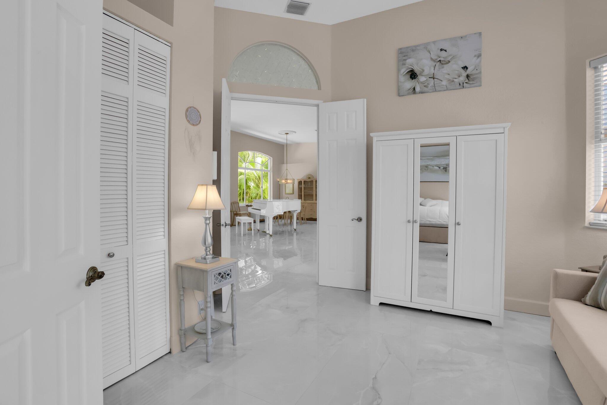 6154 Vista Linda Lane