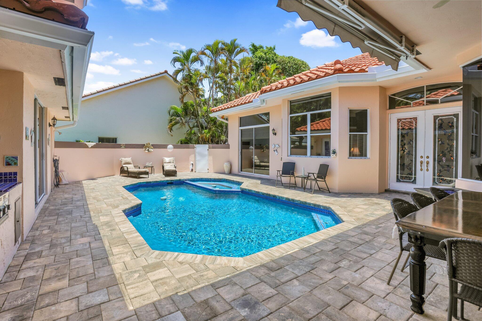 6154 Vista Linda Lane