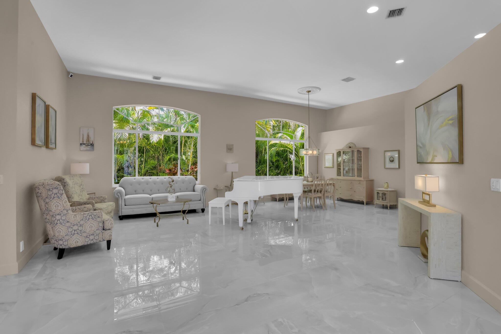 6154 Vista Linda Lane