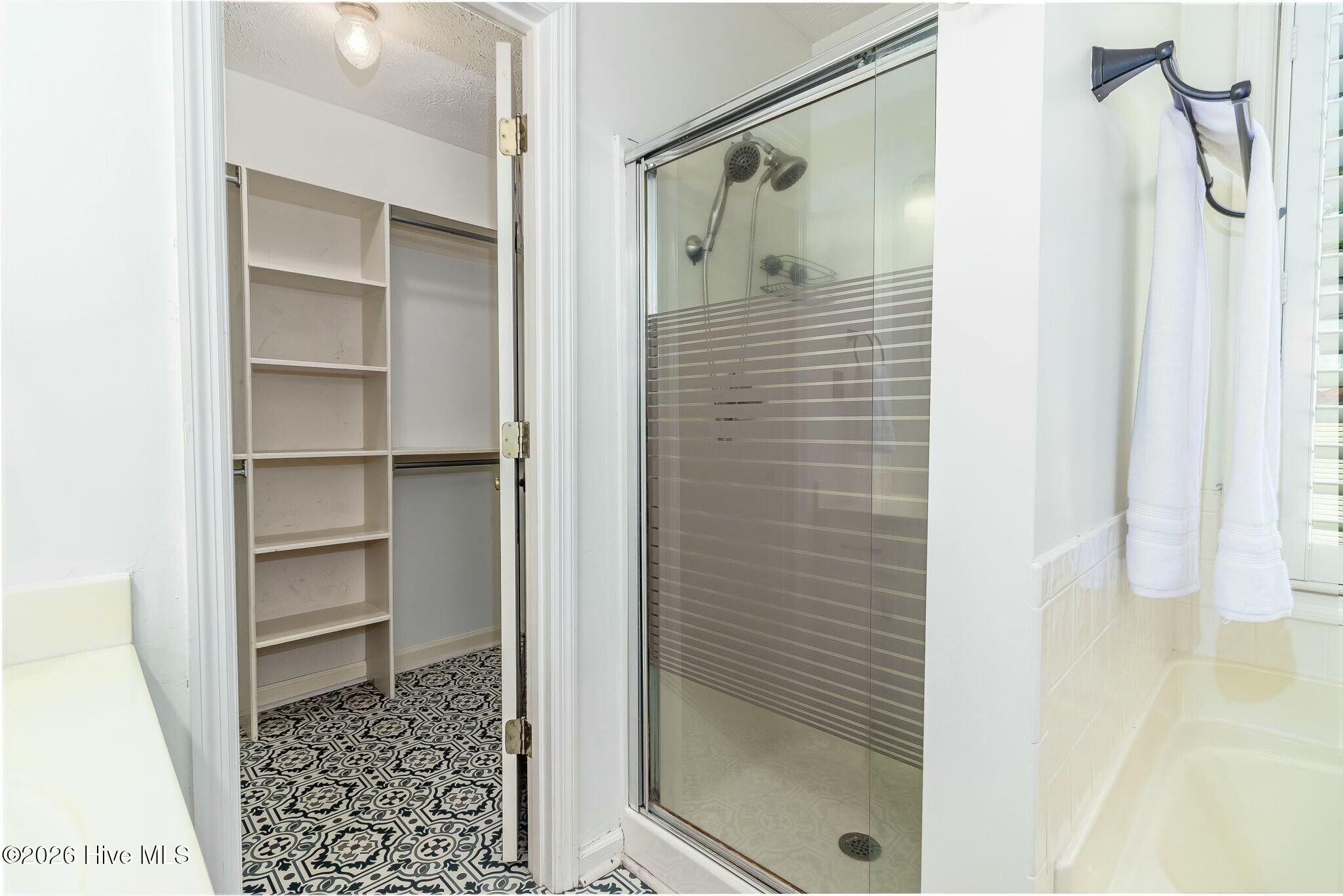 231 Longstreet Crossing