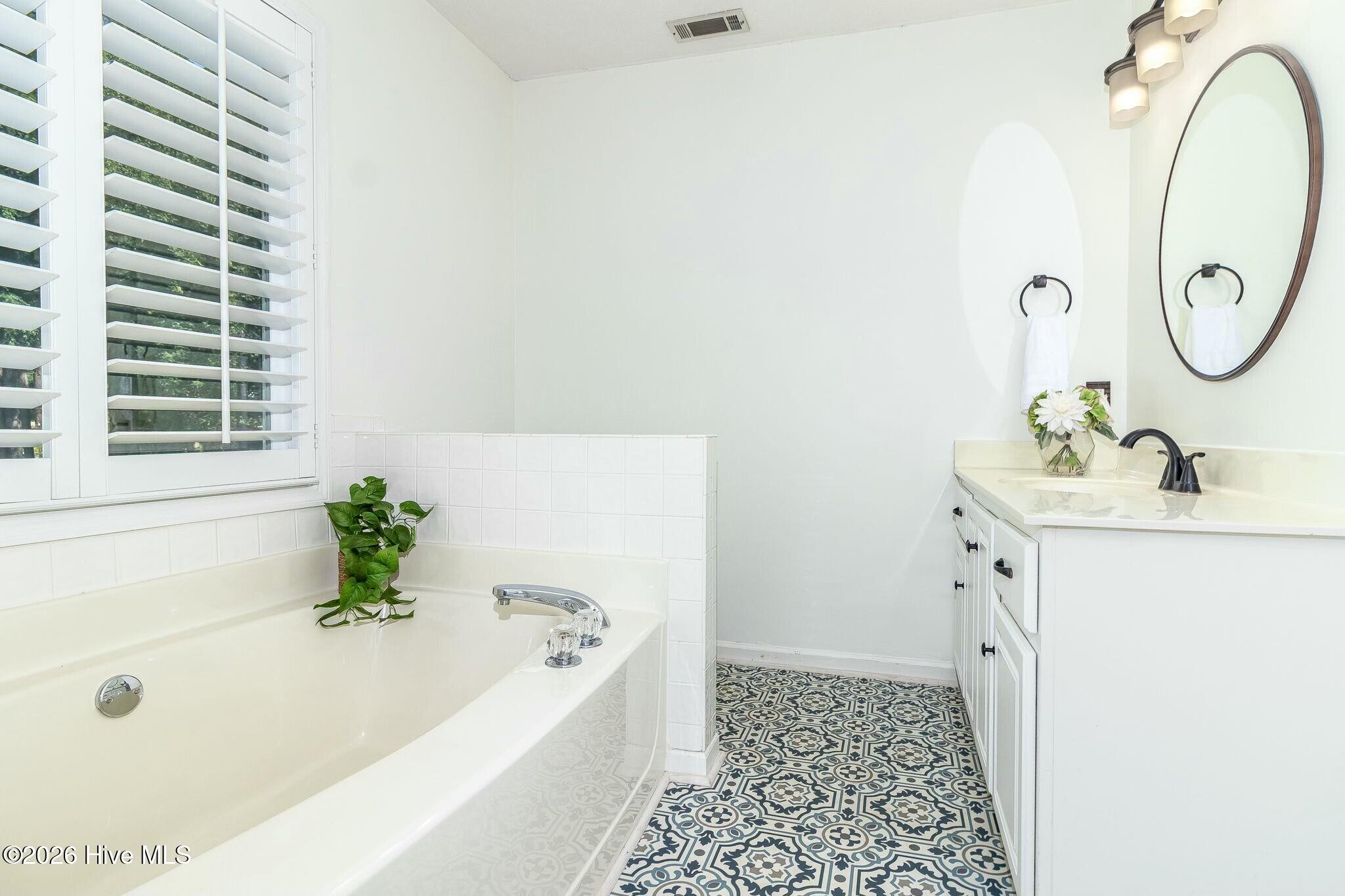 231 Longstreet Crossing