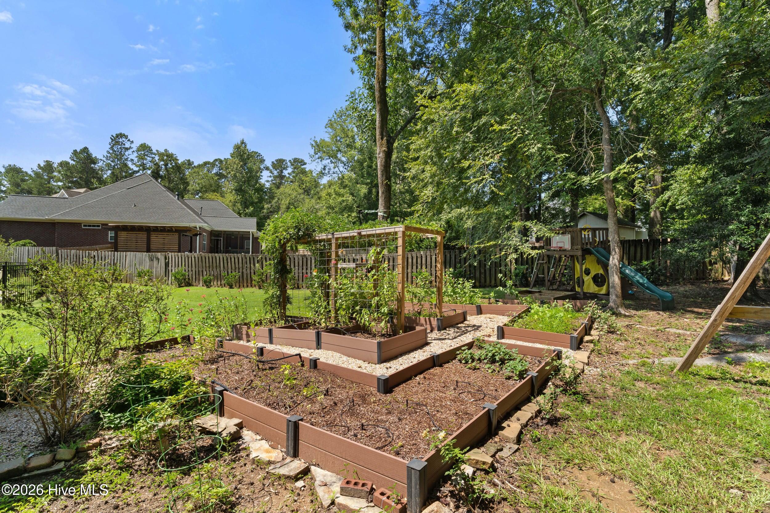 704 Helen Court
