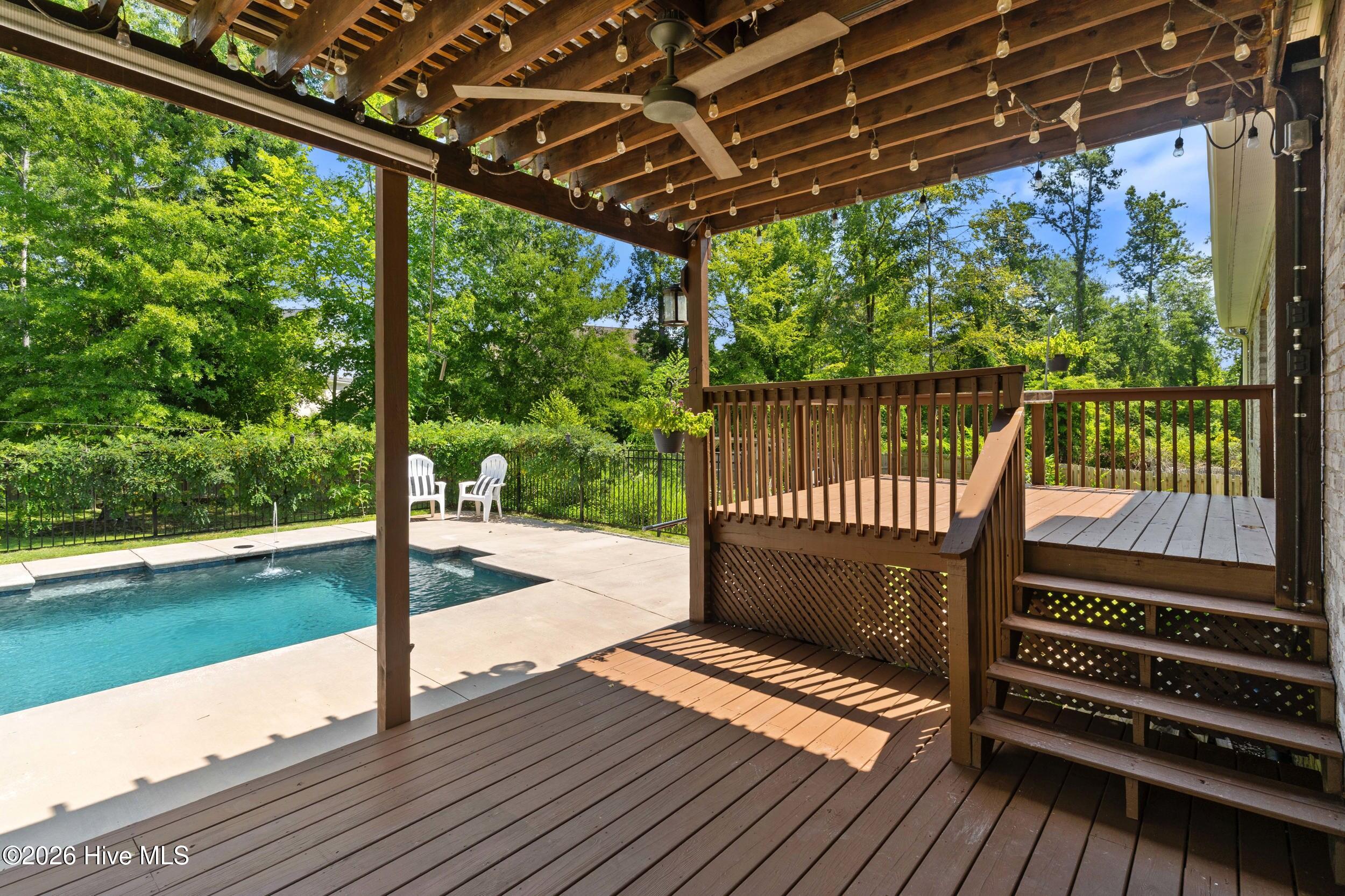 704 Helen Court