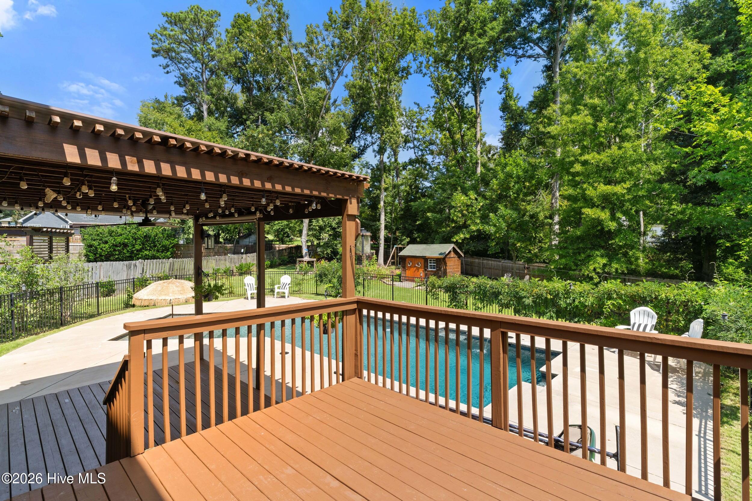 704 Helen Court