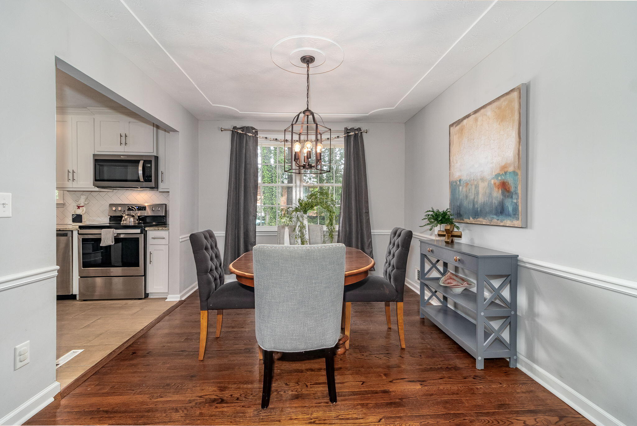 302 KENNELWORTH Place